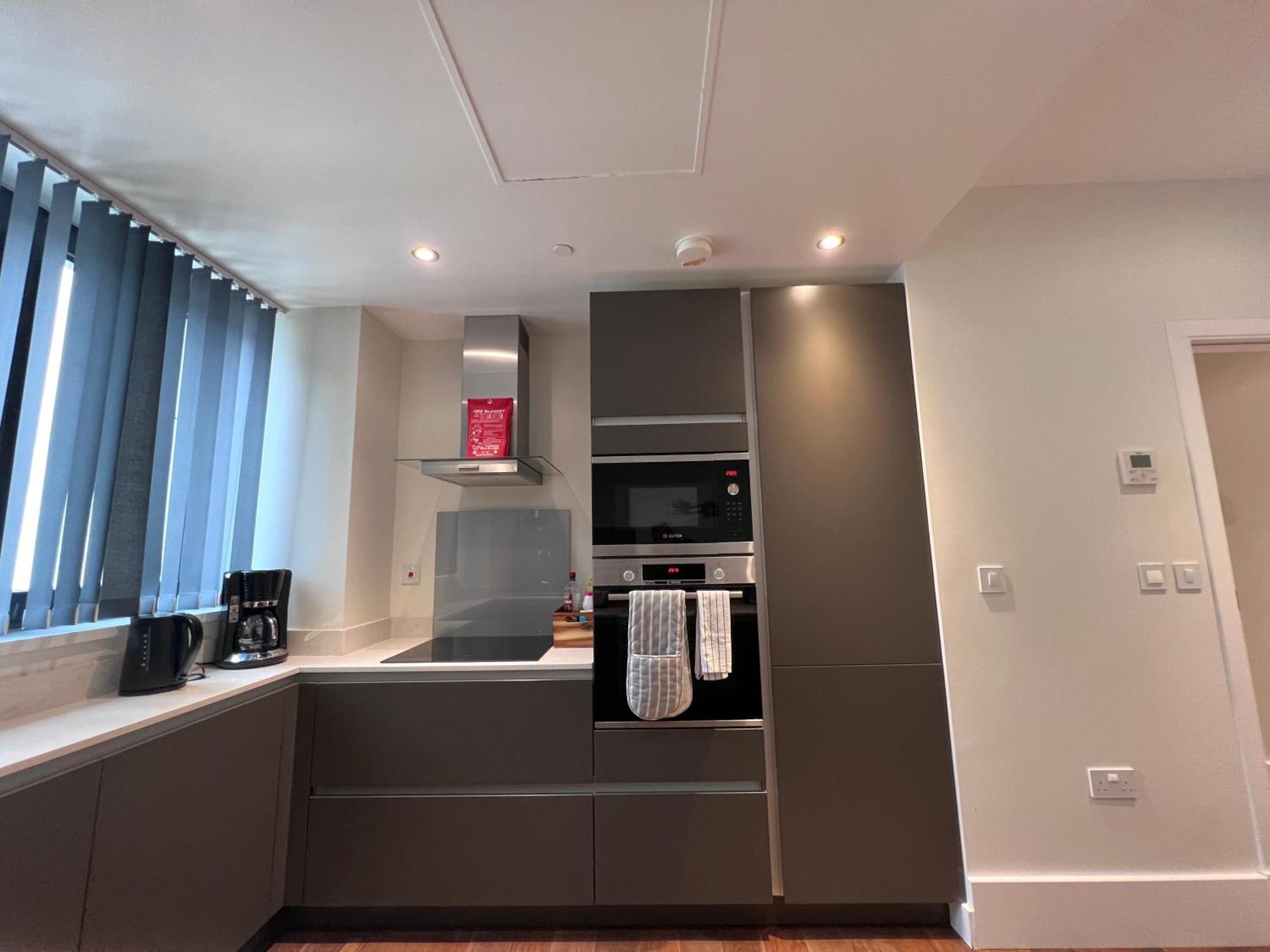 Deluxe 1-Bed Apartment In The City Centre Gibraltar Exterior photo