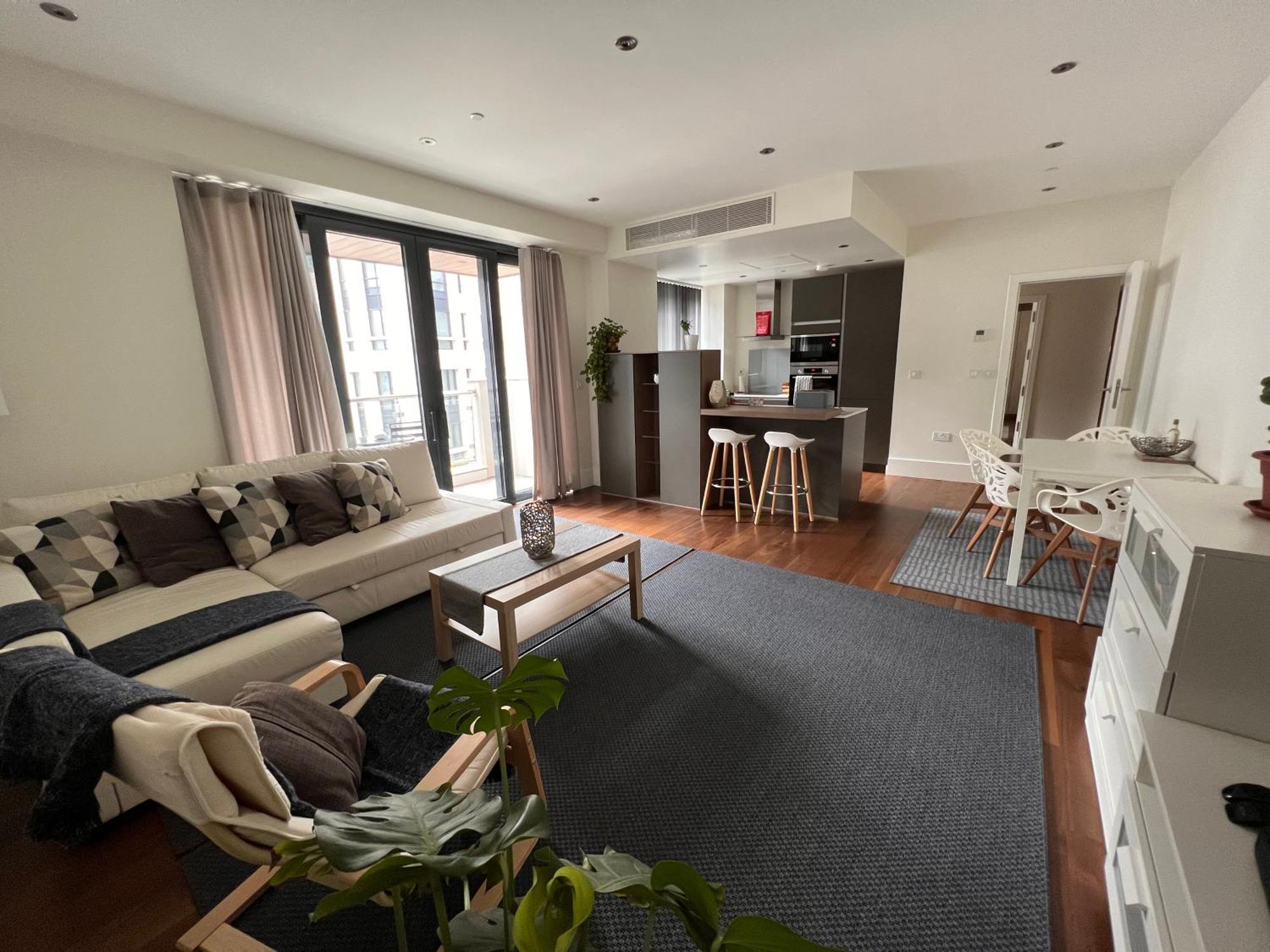 Deluxe 1-Bed Apartment In The City Centre Gibraltar Exterior photo